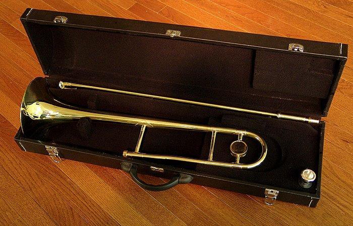 _New 2009 model TROMBONE, Case / YAMAHA Care Kit **^**
