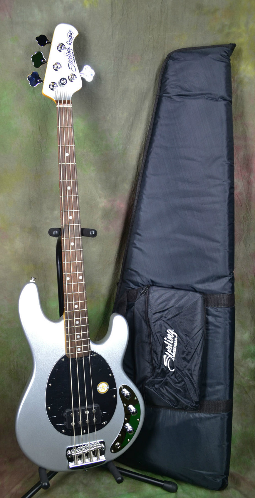 Sterling by MusicMan RAY34CA-SVM SILVER METALLIC Electric Bass 4