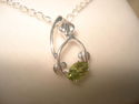 STERLING SILVER NATURAL PERIDOT 1 CT PENDANT , VIN