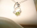 STERLING SILVER NATURAL PERIDOT PENDANT , VINE DES