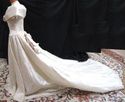 Vintage Ivory Silk Lace Beaded Wedding Gown Dress 