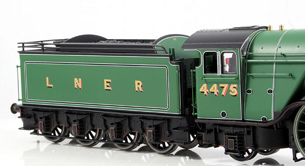 HORNBY R2549 'FLYING FOX' LNER GREEN CLASS A1 LOCO | eBay