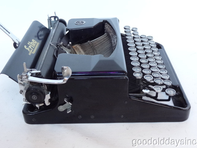 シーベル&ナウマン Erika no.5 タイプライター　1940年代東ドイツ 1938 Erika No.5 Typewriter Siedel & Naumann serial number