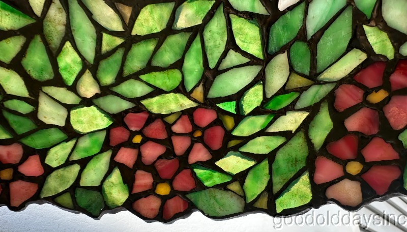 Beautiful Stained Leaded Glass Periwinkle Flower Lamp - Arts Crafts Handel Era