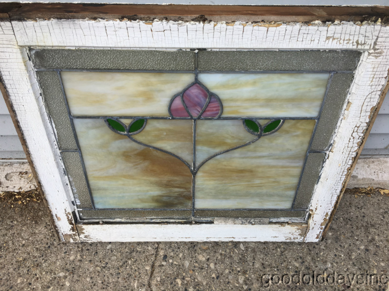 Antique Chicago Bungalow Style Stained Leaded Hammered Glass Window