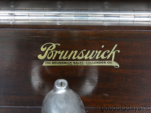 1920s Brunswick Console Phonograph Record Player - Plays Great 
