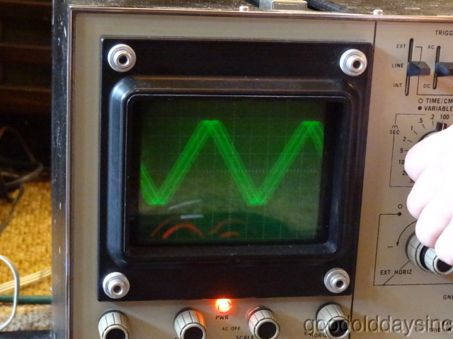 Heathkit IO-105 Green Dual Trace Oscilloscope - Works