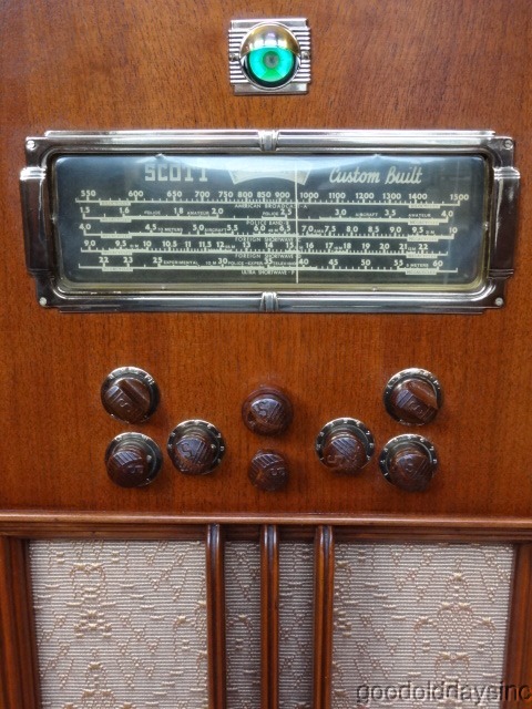 1938 E.H. Scott Phantom Deluxe Radio - Restored and Working - 20 Tube Radio