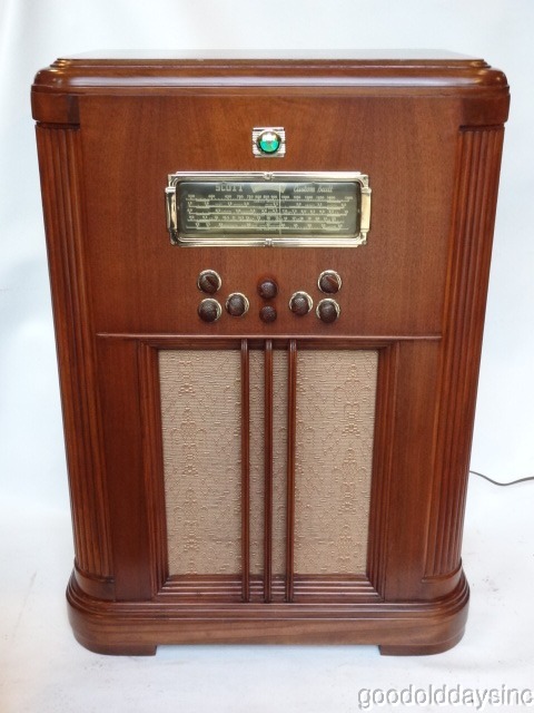 1938 E.H. Scott Phantom Deluxe Radio - Restored and Working - 20 Tube Radio