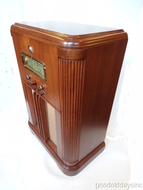 1938 E.H. Scott Phantom Deluxe Radio - Restored and Working - 20 Tube Radio