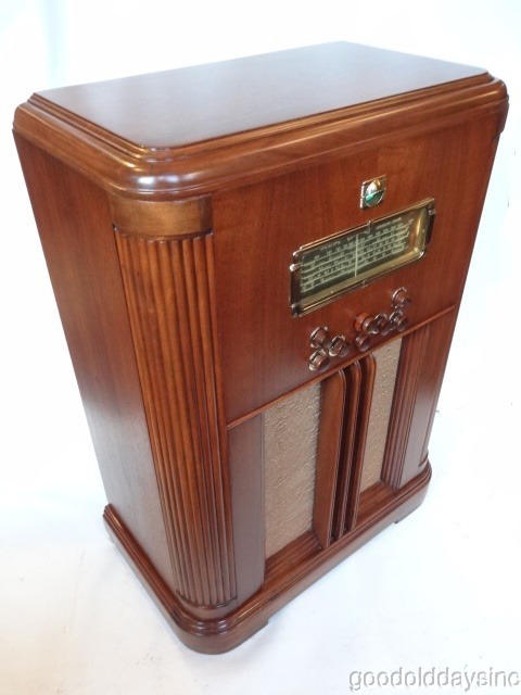 1938 E.H. Scott Phantom Deluxe Radio - Restored and Working - 20 Tube Radio