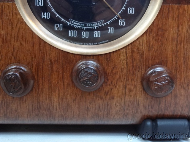 1937 Zenith Cube Radio model 5S218 Electronically Restored w 1/8" input added
