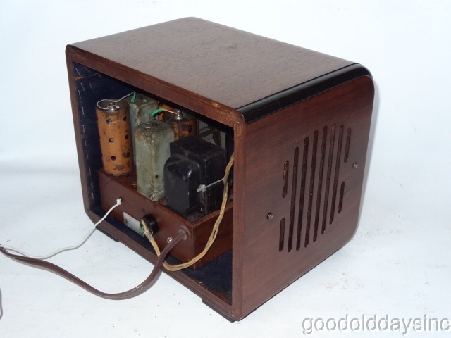 1937 Zenith Cube Radio model 5S218 Electronically Restored w 1/8" input added