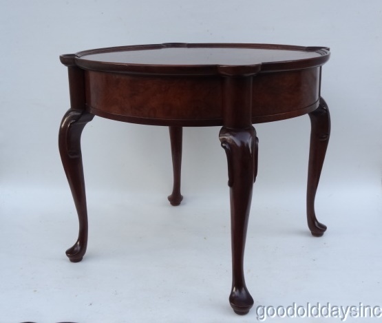 Hekman Furniture Scalloped Accent Occasional Copley High Quality End Table