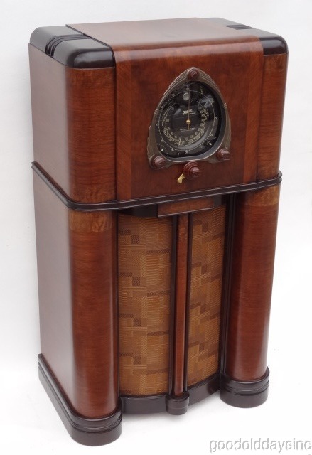 1937 Art Deco Zenith Radio Console model 12-S-265 Restored w Aux Input - 12S265