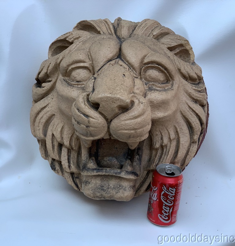 Old Chicago Terra Cotta 16" Lion Head Keystone