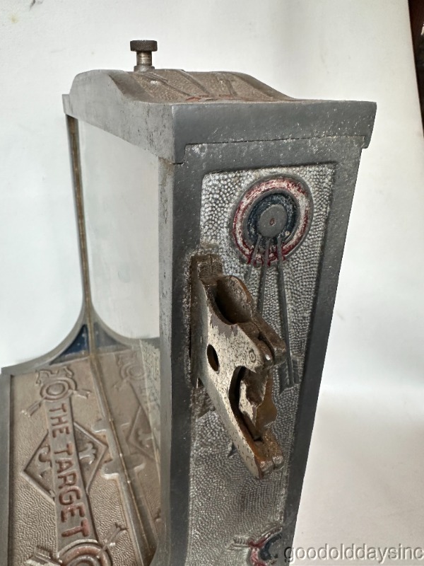 Antique 1926 JENNINGS - THE TARGET Coin Drop Trade Stimulator with Key