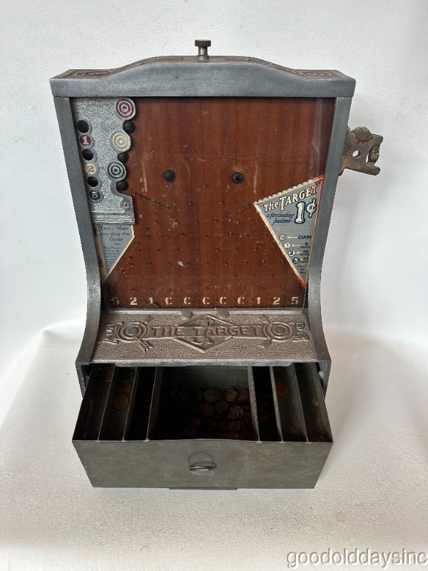 Antique 1926 JENNINGS - THE TARGET Coin Drop Trade Stimulator with Key