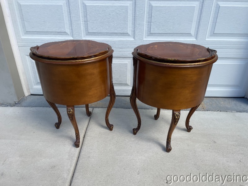 Pair of Vintage French Style Side End Lamp Tables Nightstands