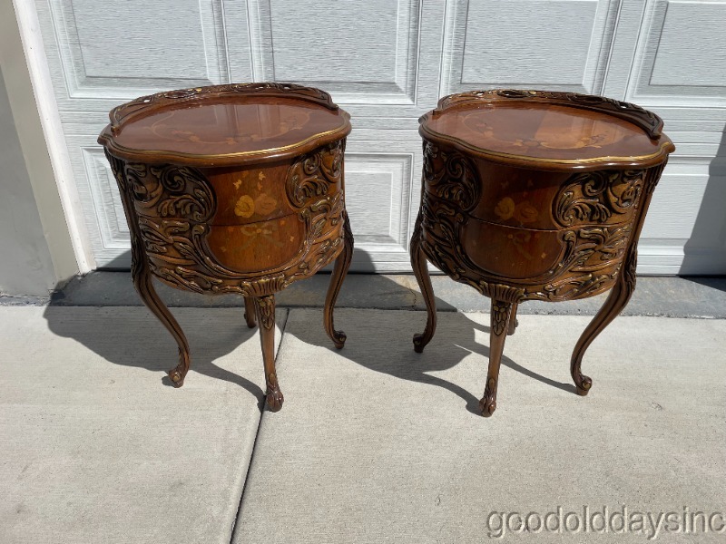 Pair of Vintage French Style Side End Lamp Tables Nightstands