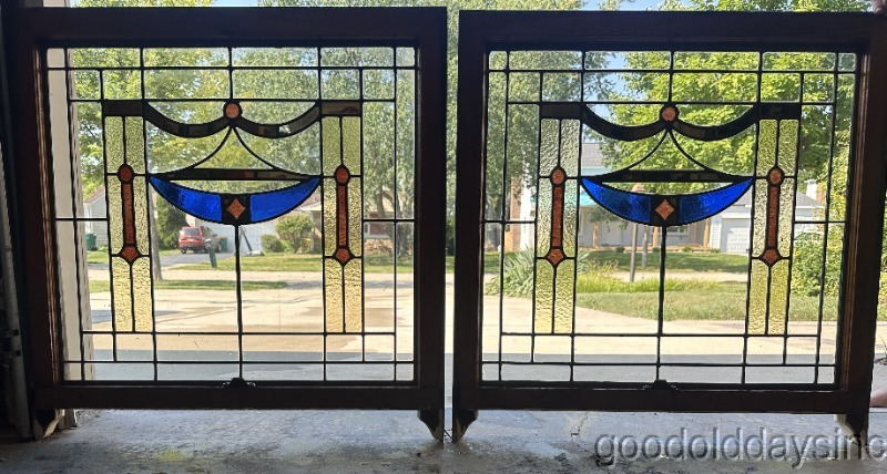 Beautiful Pair of Antique Chicago Bungalow Stained Leaded Glass Windows 32"x32"