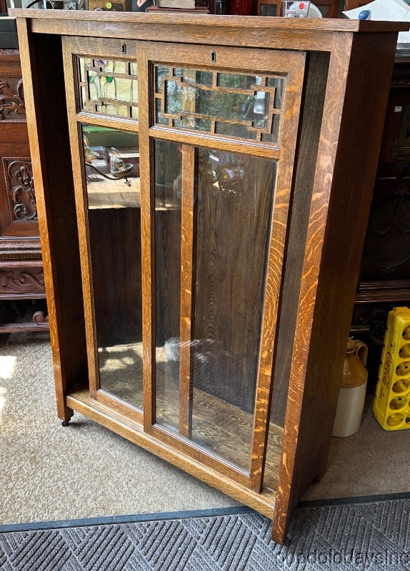 Antique Arts & Crafts Oak Bookcase with sliding Glass Doors Display Cabinet