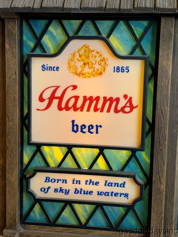 Vintage Hamm's Motion Sign - Campsite - Beer Bar Light - Land of Sky Blue Waters