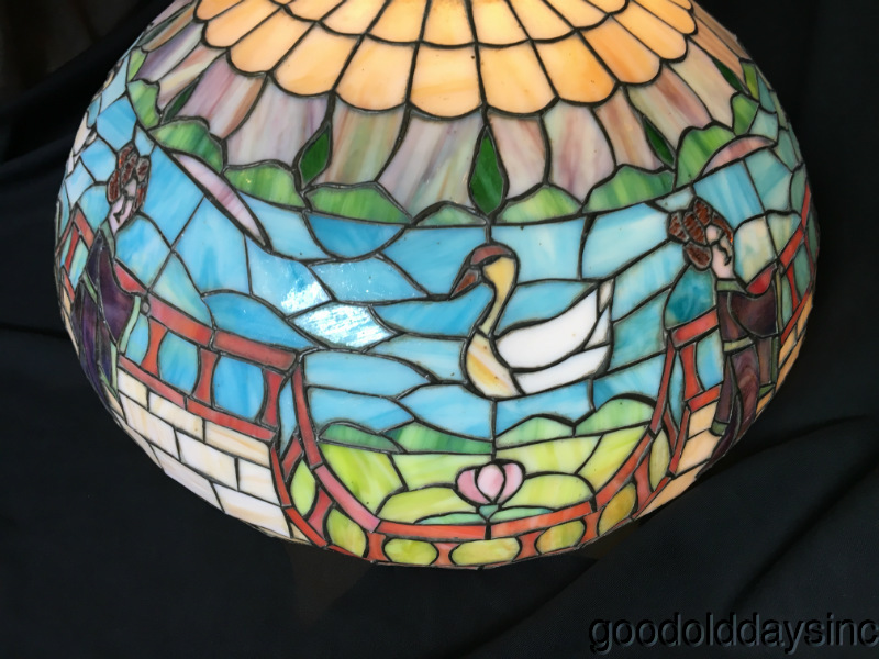24" Leaded Glass Scene Lamp Geisha Girl with Swan & Water
