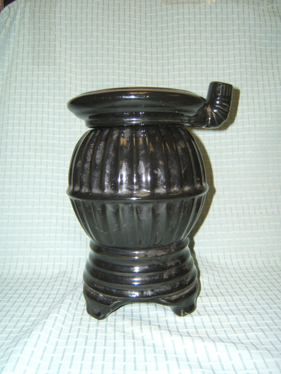 American Bisque Pot Bellied Stove Cookie Jar with Lid Excellent