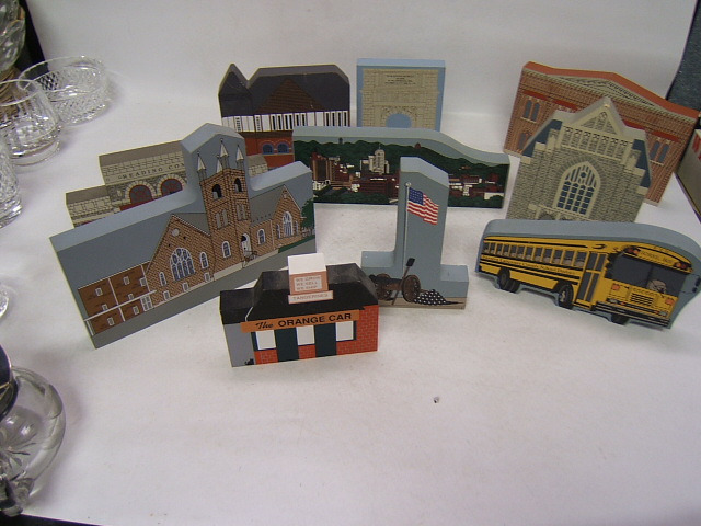 Faline's The Cat's Meow & Hometowne 10 Wooden Souvenir Building ...