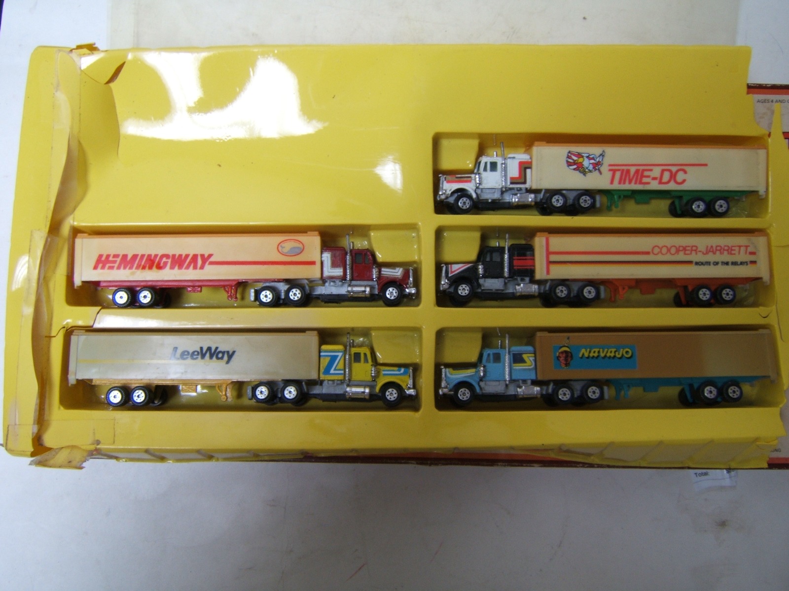 Vintage Road Champs 5 Piece Kenworth Fleet in Box Navajo LeeWay