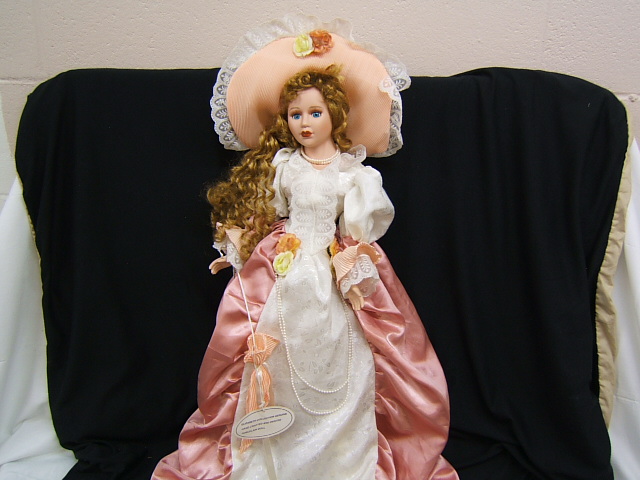 elizabeth collection porcelain doll