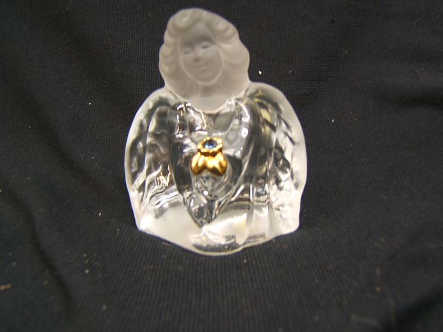 Fenton Seated Angel Topaz Glass Clear Frosted