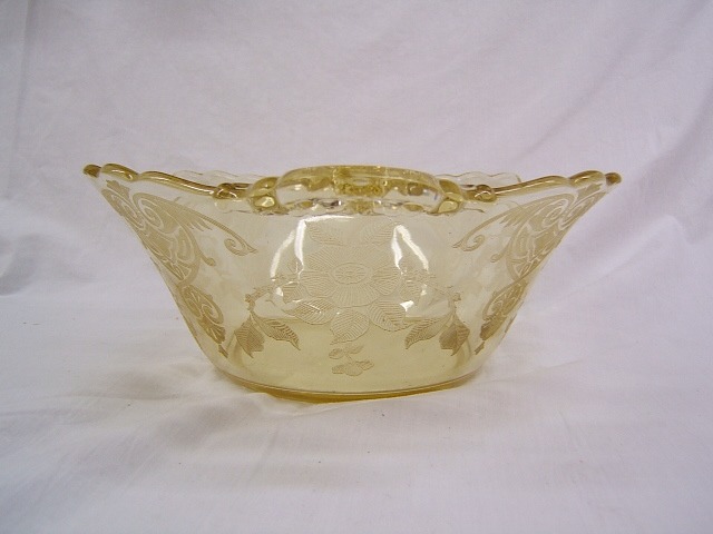 Light Amber Depression Glass Serving Bowl w/Handles VGC | eBay