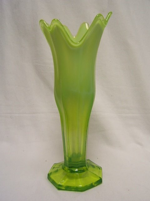 Fenton Green Opalescent Octagon Fluted Edge Vase 12