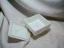 VINTAGE WESTMORELAND MILK GLASS COVERED DISH IN GR