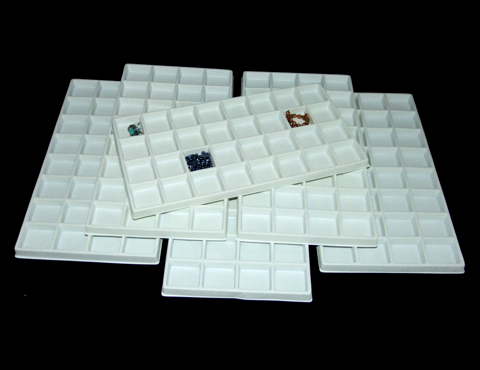 50 Slot Multipurpose Jewlery Sorting//Display White Stackable Tray Black