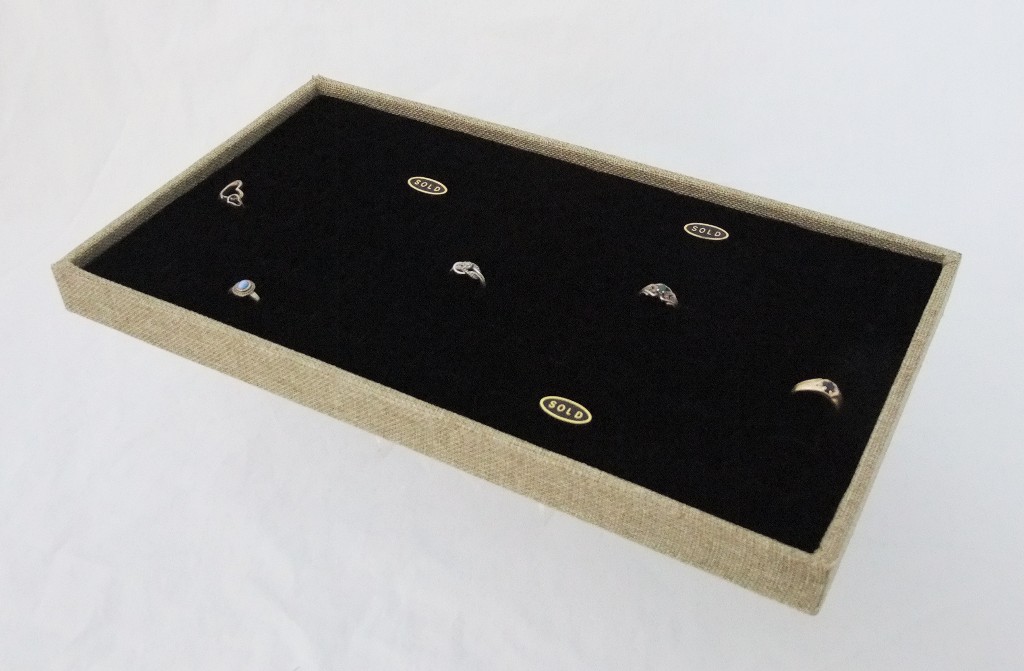 72 RING WOOD TRAY WITH VELVET INSERT