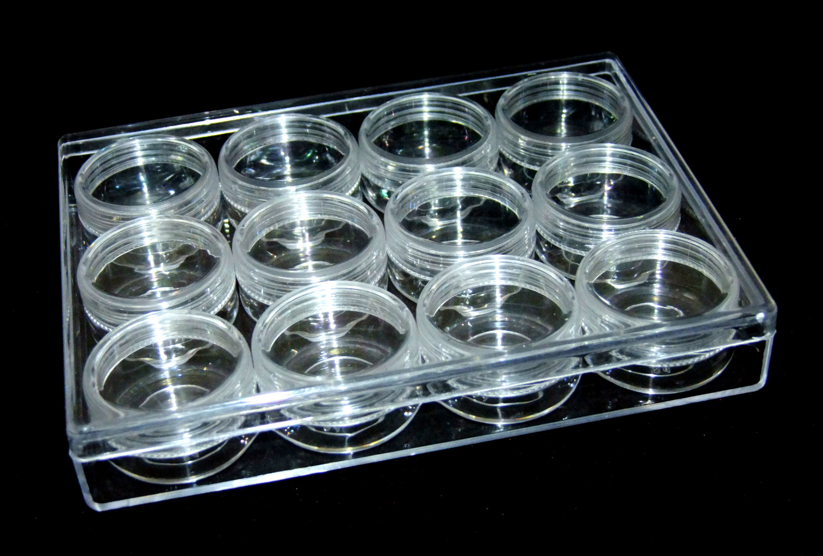 clear plastic box with removable lid