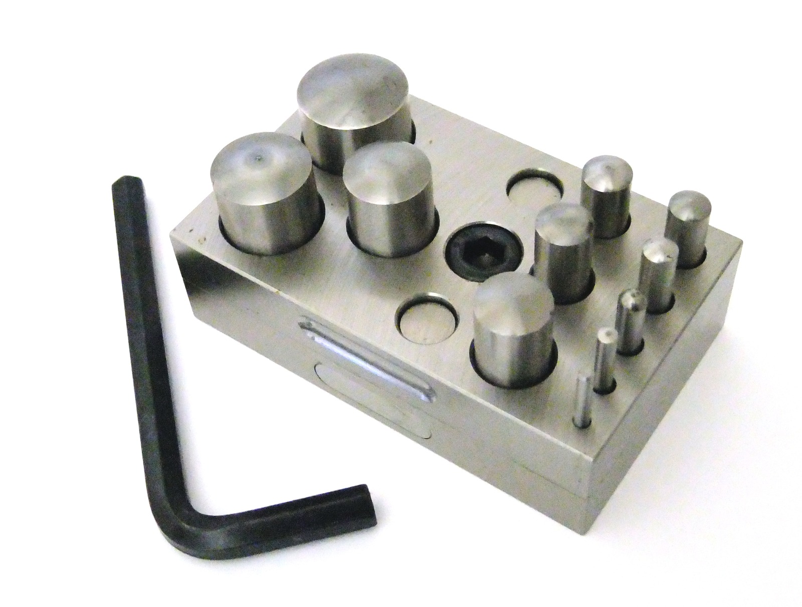 Professional Quality Disc Cutter With 11 Punches 3.1mm to 25.5mm