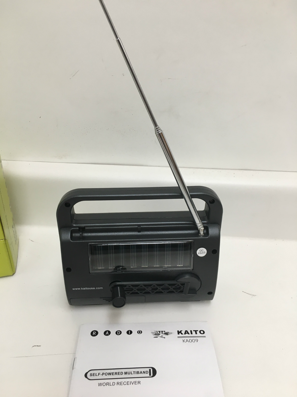 Kaito KA009 10Band World Receiver AM/FM/Shortwave Radio Solar power /Emergency 6937170813014