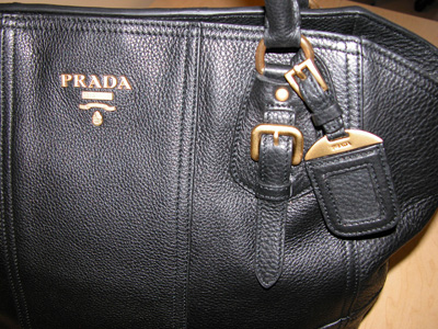 PRADA Cervo Antik Deerskin Leather Shoulder Bag Black BR3787