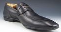 New - GUCCI sz 8 LEATHER APRON TOE LOAFER 312756 M