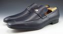 New - GUCCI sz 11 LEATHER LOGO PLATE LOAFERS 24749