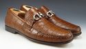 FERRAGAMO sz 8.5 FAVORITO ALLIGATOR BIT LOAFER UR9