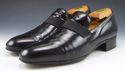 FERRAGAMO sz 7.5 PATENT LEATHER TUXEDO LOAFER 2652