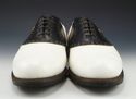 FOOTJOY CLASSICS sz 9.5 EEE LEATHER SPIKELESS GOLF