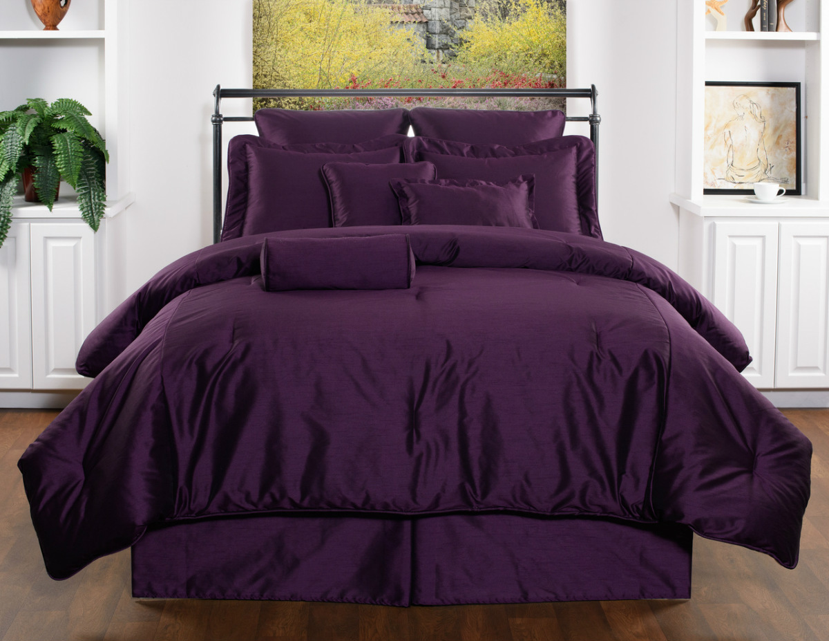 4pc Royal Purple Solid Color Design Faux Silk Comforter Set King