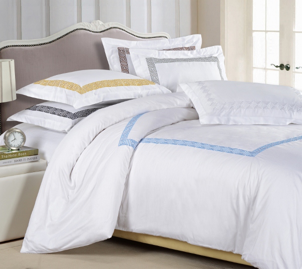 3pc White Gold Greek Key Embroidered Design Duvet Cover Set Queen