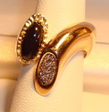 Vintage 14K Yellow Gold Black Onyx & Diamond Ring 